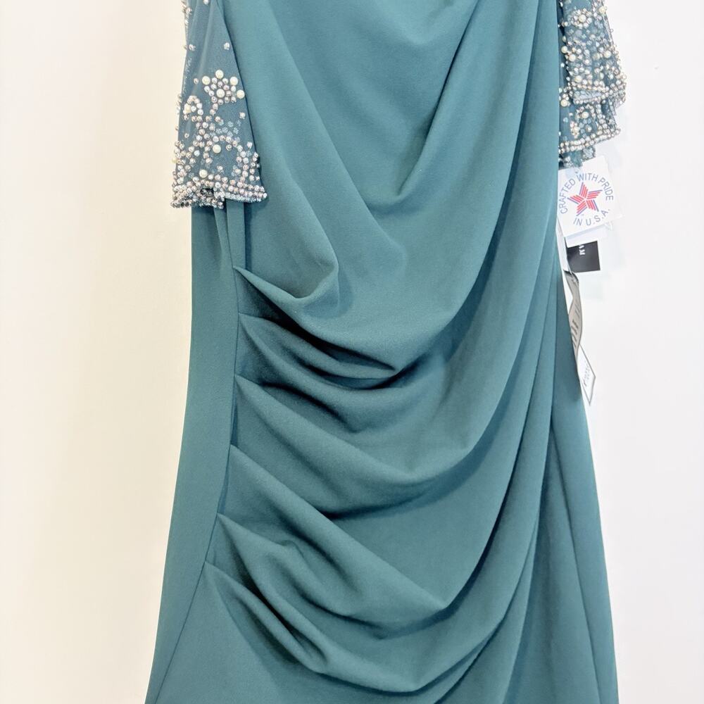 Betsy & Adam Plus "Emily" Short Scuba Crepe Beaded Flutter Sleeve Dress 18W Pine - Picture 9 of 14